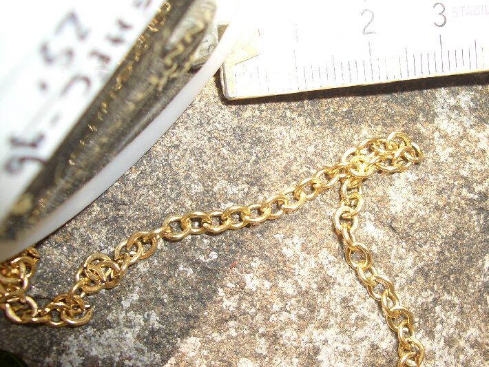 Bild: Nunn Design -Sm.Hammered Flat Chain AntikGold 10cm