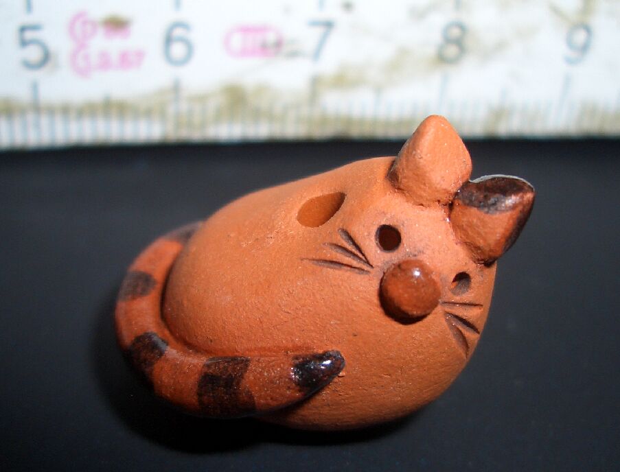 Bild: UNIKAT handmade Ton-Perle Katze - längs - 2cm	