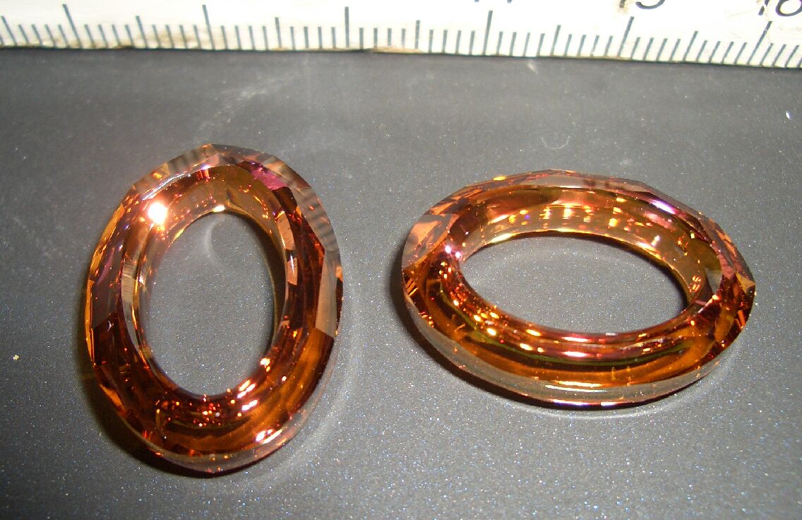 Bild: 4137 - Cosmic Oval - Crystal Copper - 22x16mm (L)