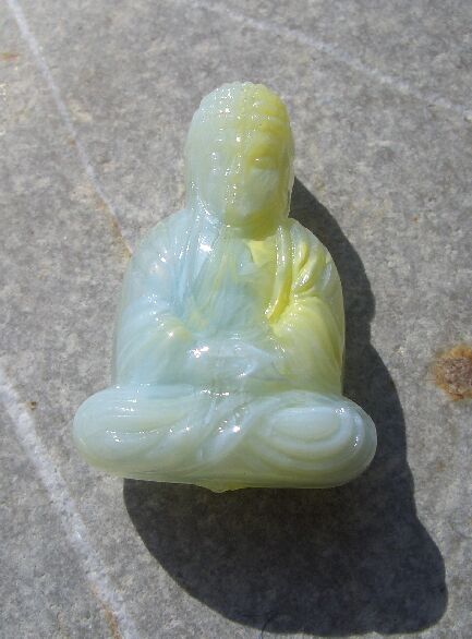 Bild: Buddha-Figur klein -  hell Türkis Gold- 25x18mm	