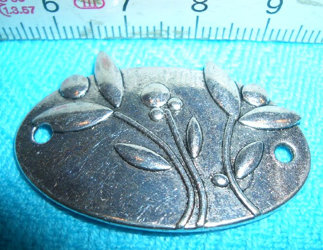 Anh&auml;nger oval 'Zweige' - 2Loch -  38x24mm