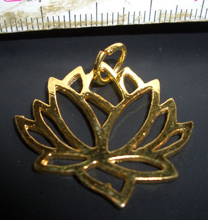 Bali 925er-Silber vergoldet: Charm  'Lotus' gro&szlig; 