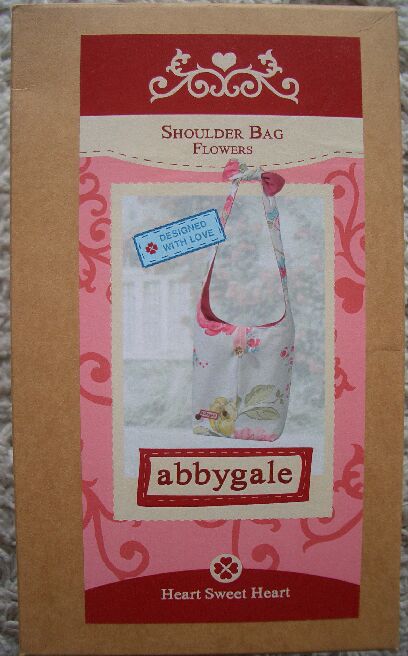 Abbygale Kit - Shoulderbag FLOWERS