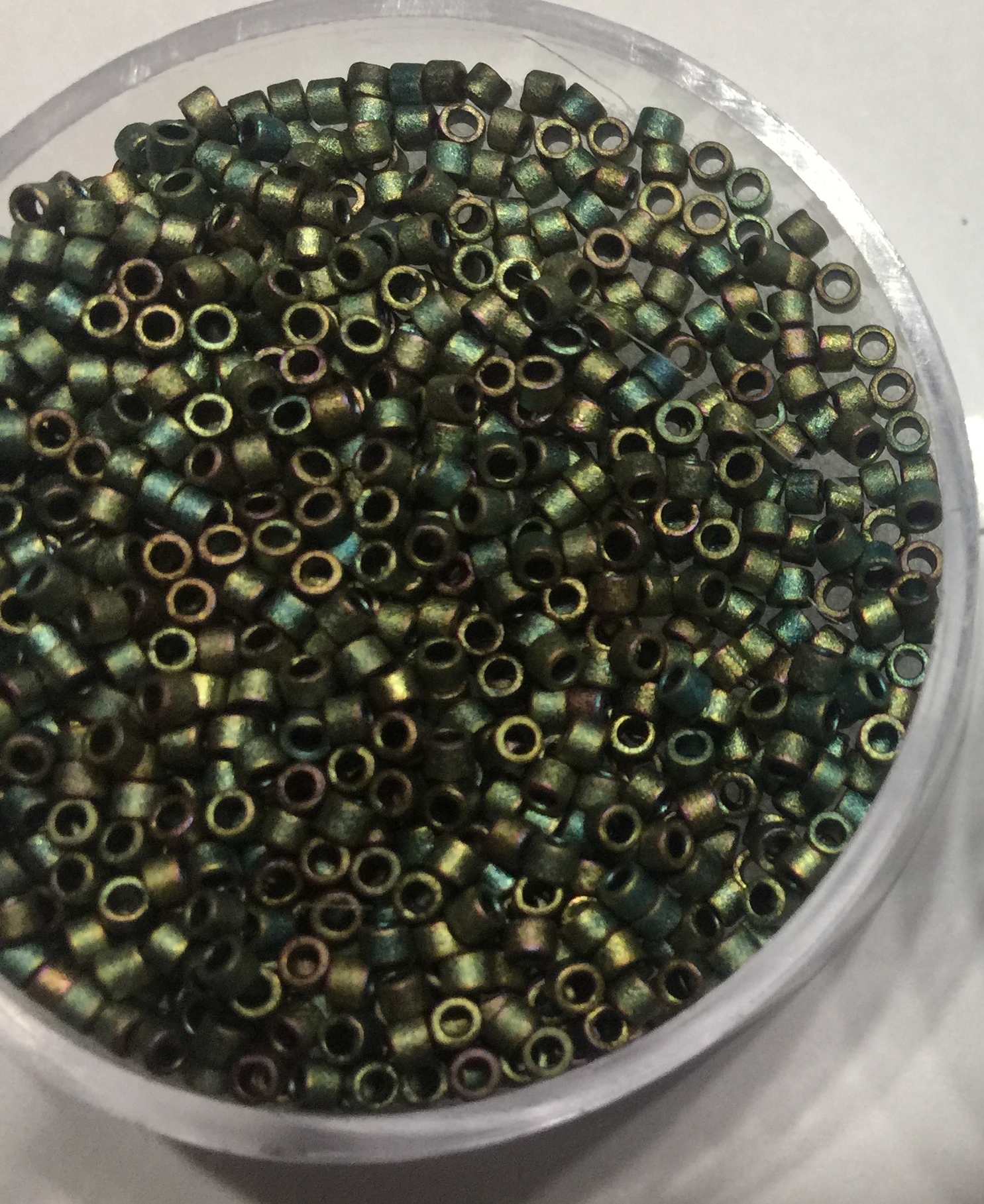 Delica Beads 2mm - Metallic Green matt - 4gr